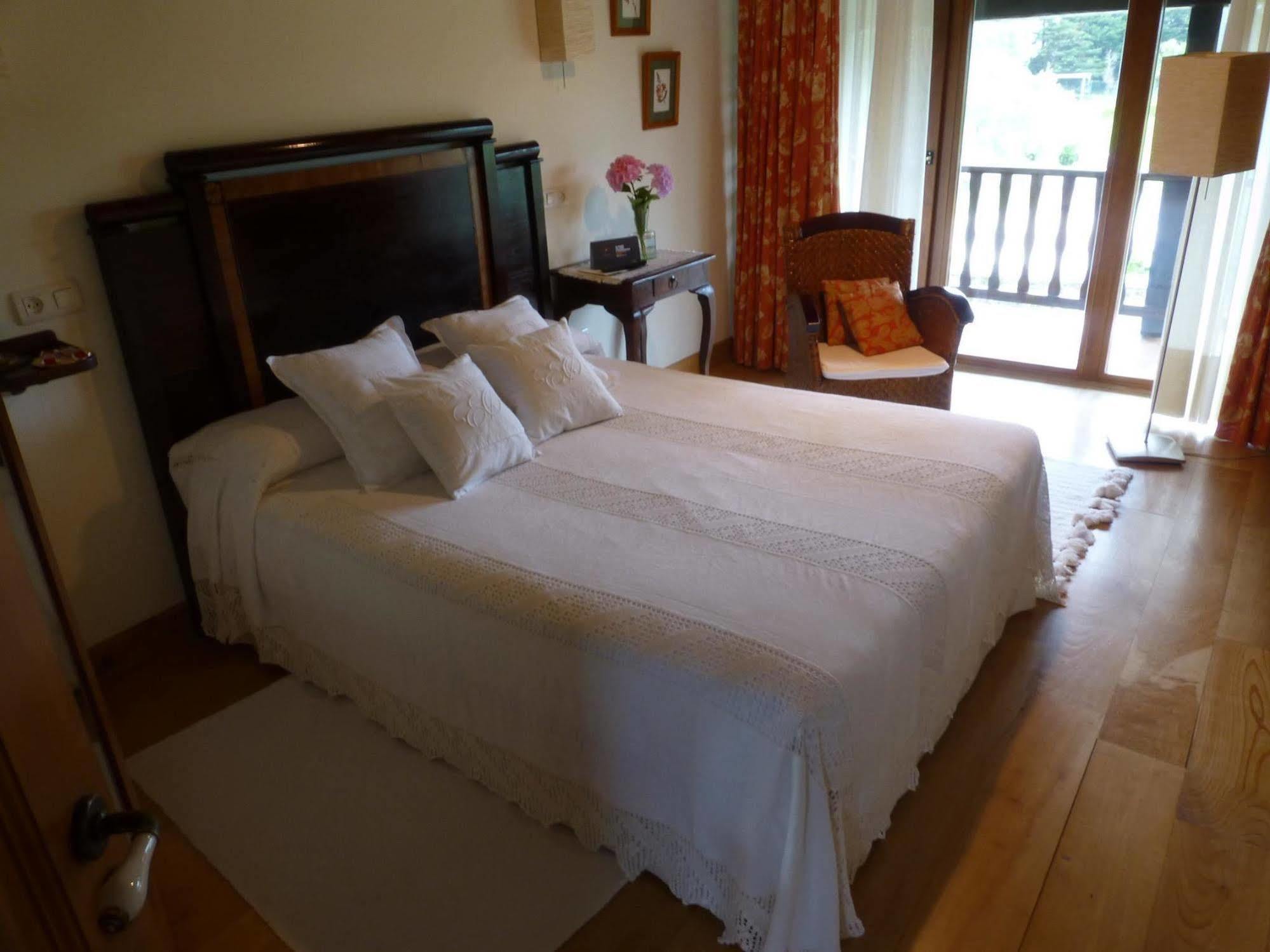 Casa Peleyon Bed & Breakfast Castropol Ngoại thất bức ảnh